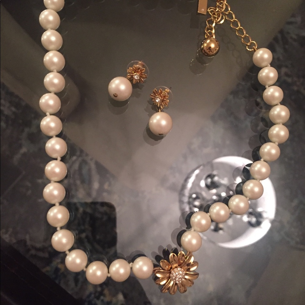 Kate Spade Pearl Necklace and Earrings set.